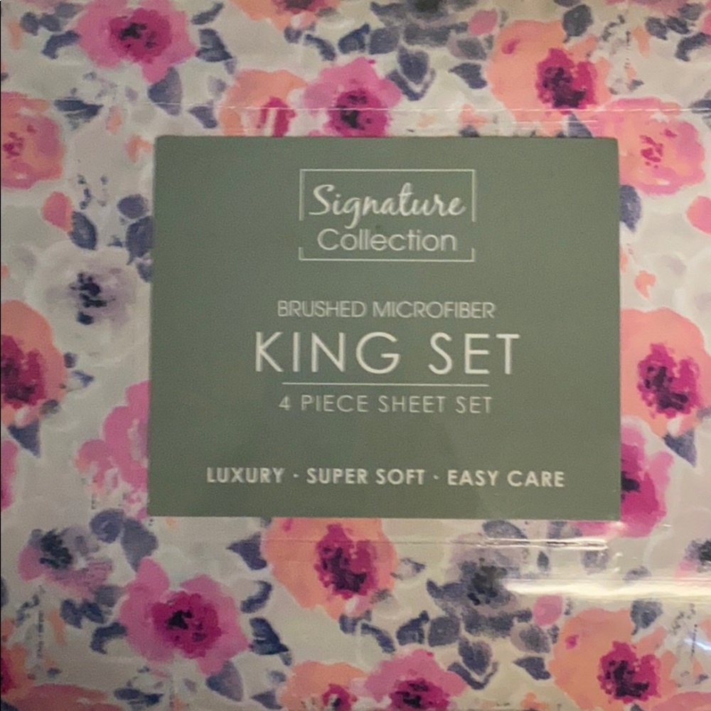 bed sheets NWT